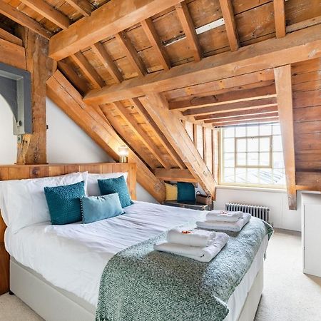 Luxury 2 Bed Apartment In Historic Royal William Yard Plymouth Esterno foto